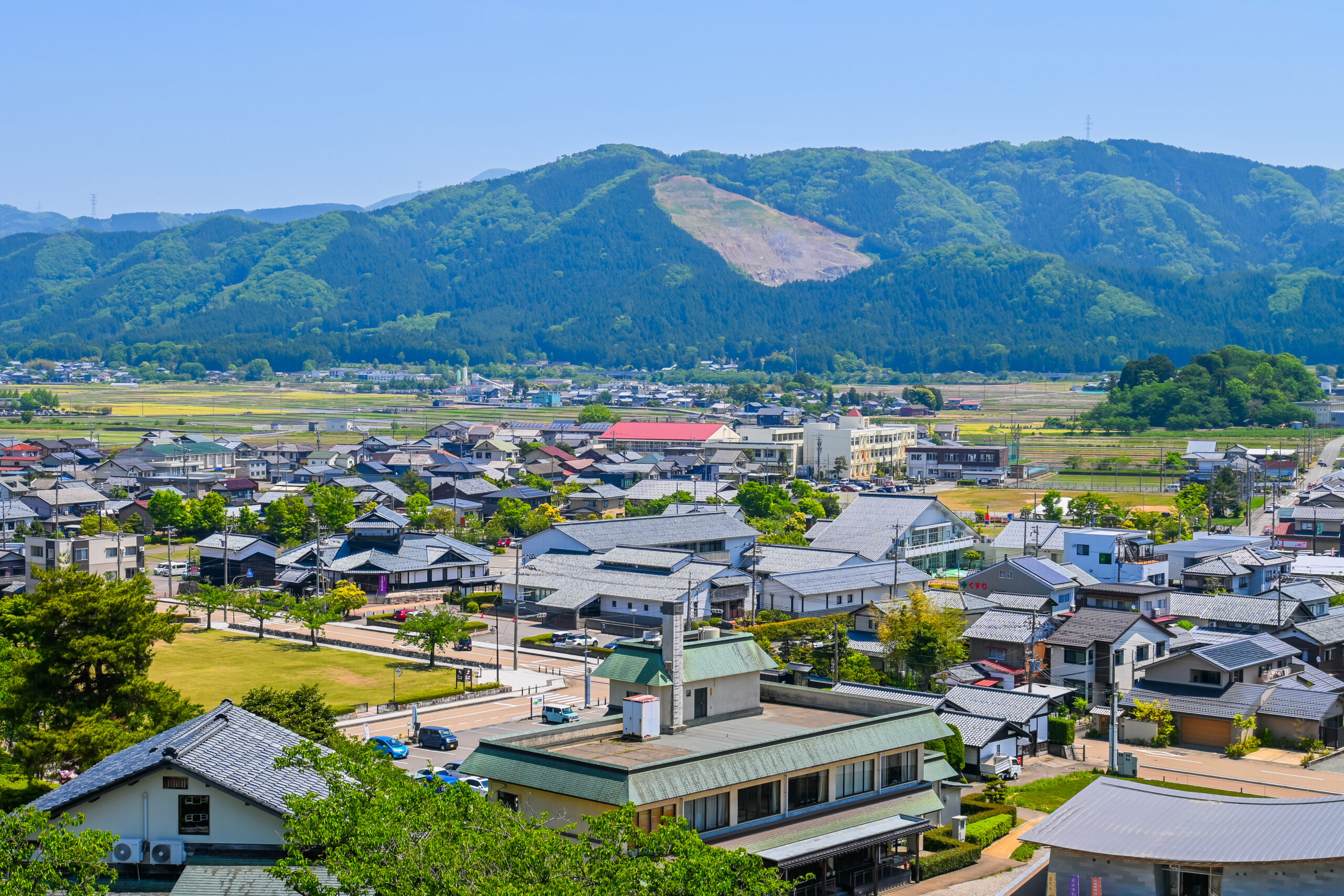 【堺市】空き家を処分したいけど何から?売る・貸す・壊すの選び方|費用の目安も紹介