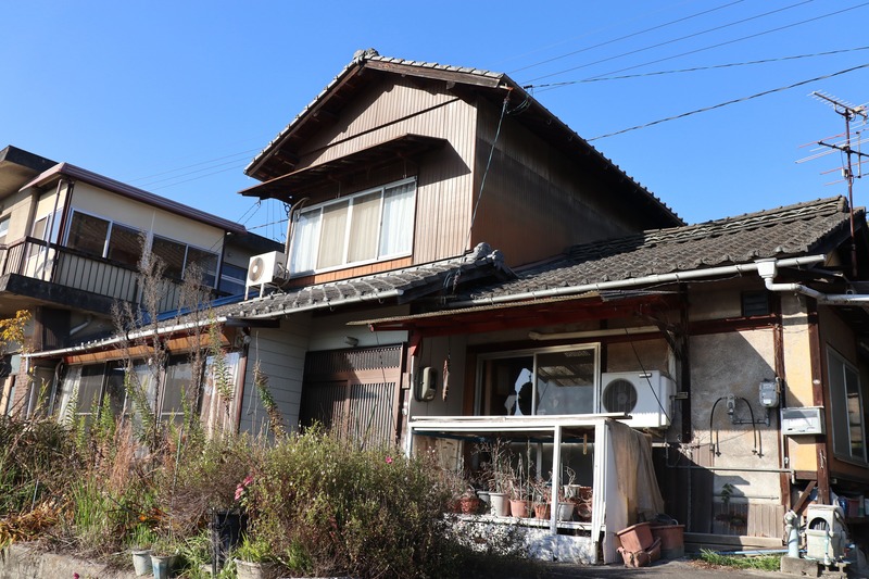 【岡崎市】マイナス査定の空き家、諦める前に見るべき点|買取の仕組みを解説