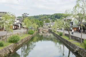 岡山県倉敷市 倉敷川畔
