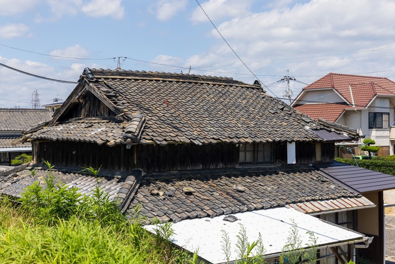 【春日井市】空き家の草むしりや苦情、もう限界という方へ｜手放す判断の基準