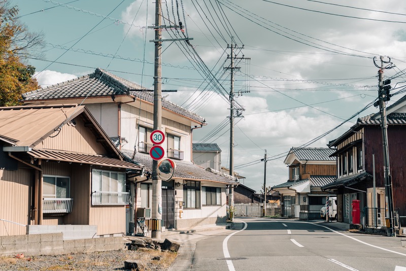 【高槻市】実家じまい、後悔しないための進め方とは｜家族での役割分担のコツ